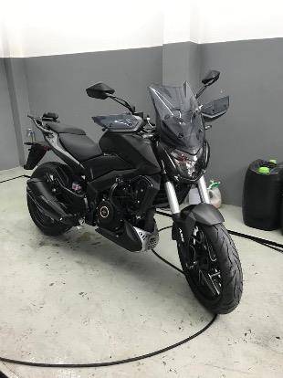 BAJAJ DOMINAR 400 BAJAJ DOMINAR 400